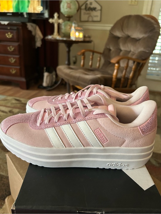 adidas Shoes - adidas Women’s Light Pink Platform Sneakers with White Stripes size 6.5, new
